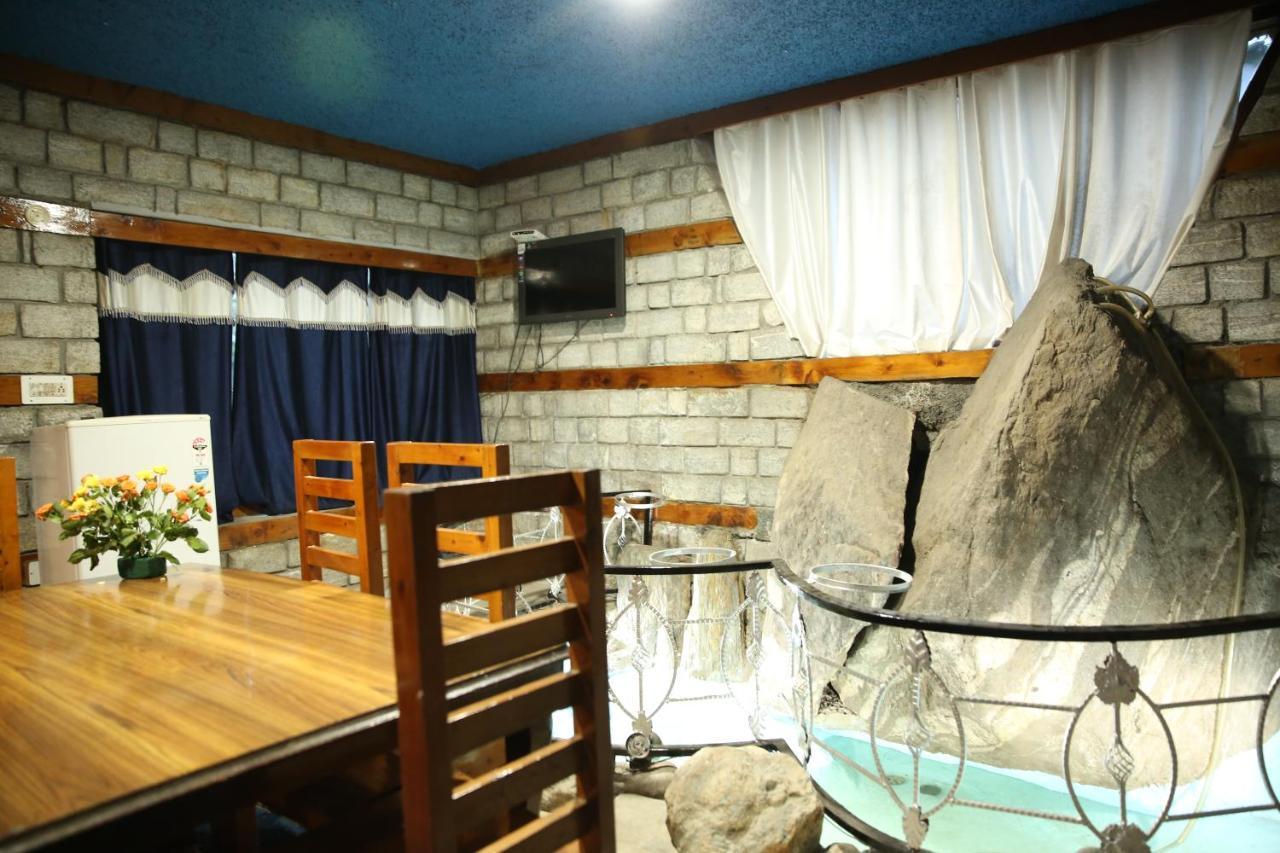 Himkund Cottages Manali Manāli Exterior foto